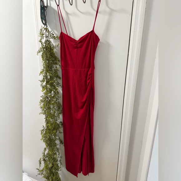 Reformation Formosa wrap dress midi - Picture 4 of 14